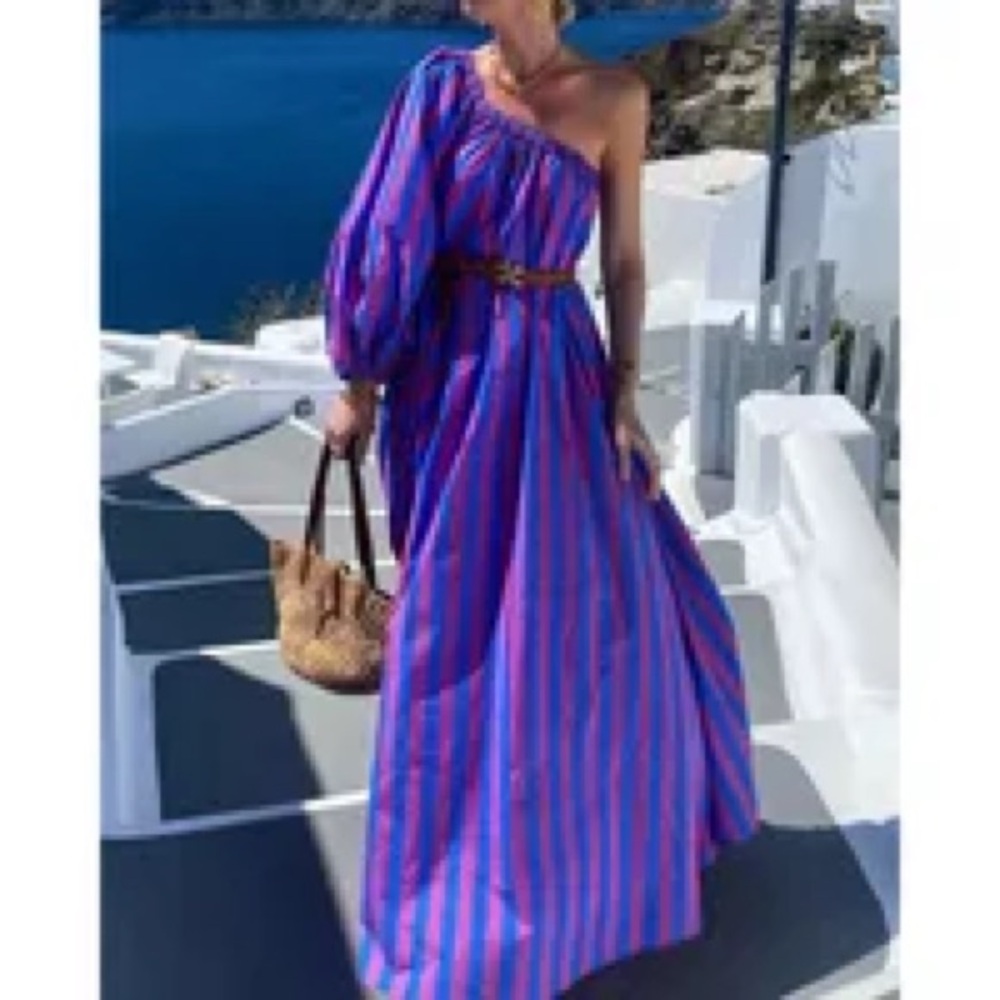 Elegant One-Shoulder Striped Dress
